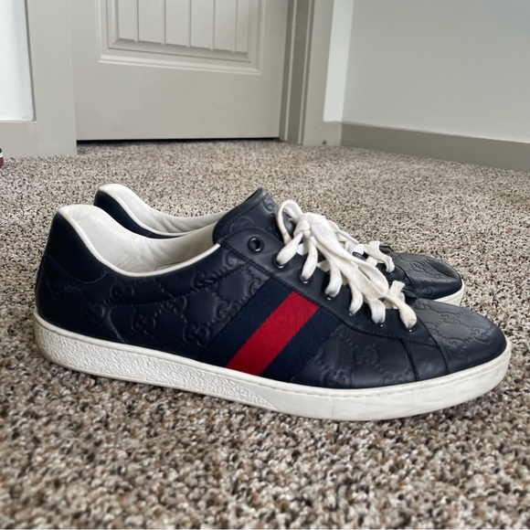 Gucci men good condition - Picture 1 of 5